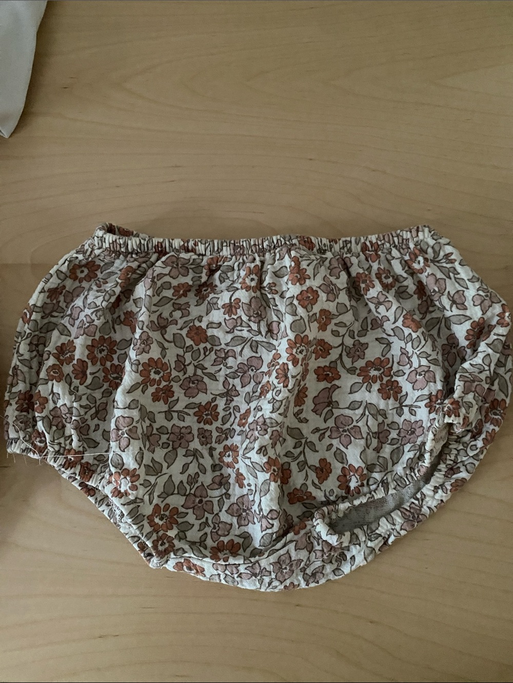 Quincy Mae Floral Bloomers in Cream and Rust Pink